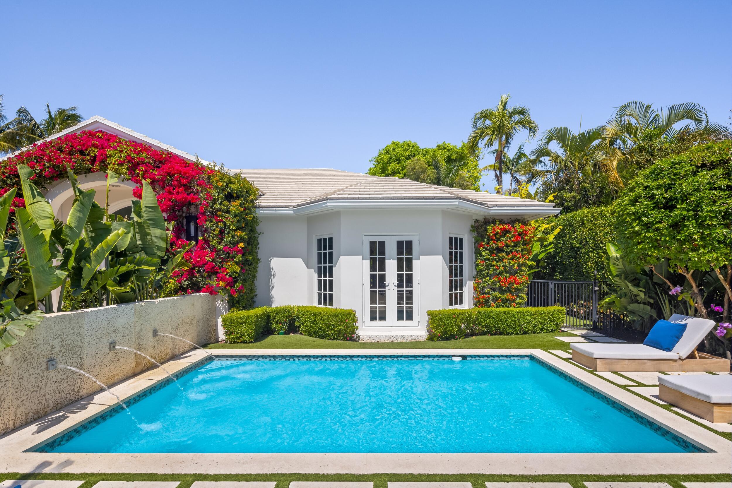 255 Ridgeview Drive