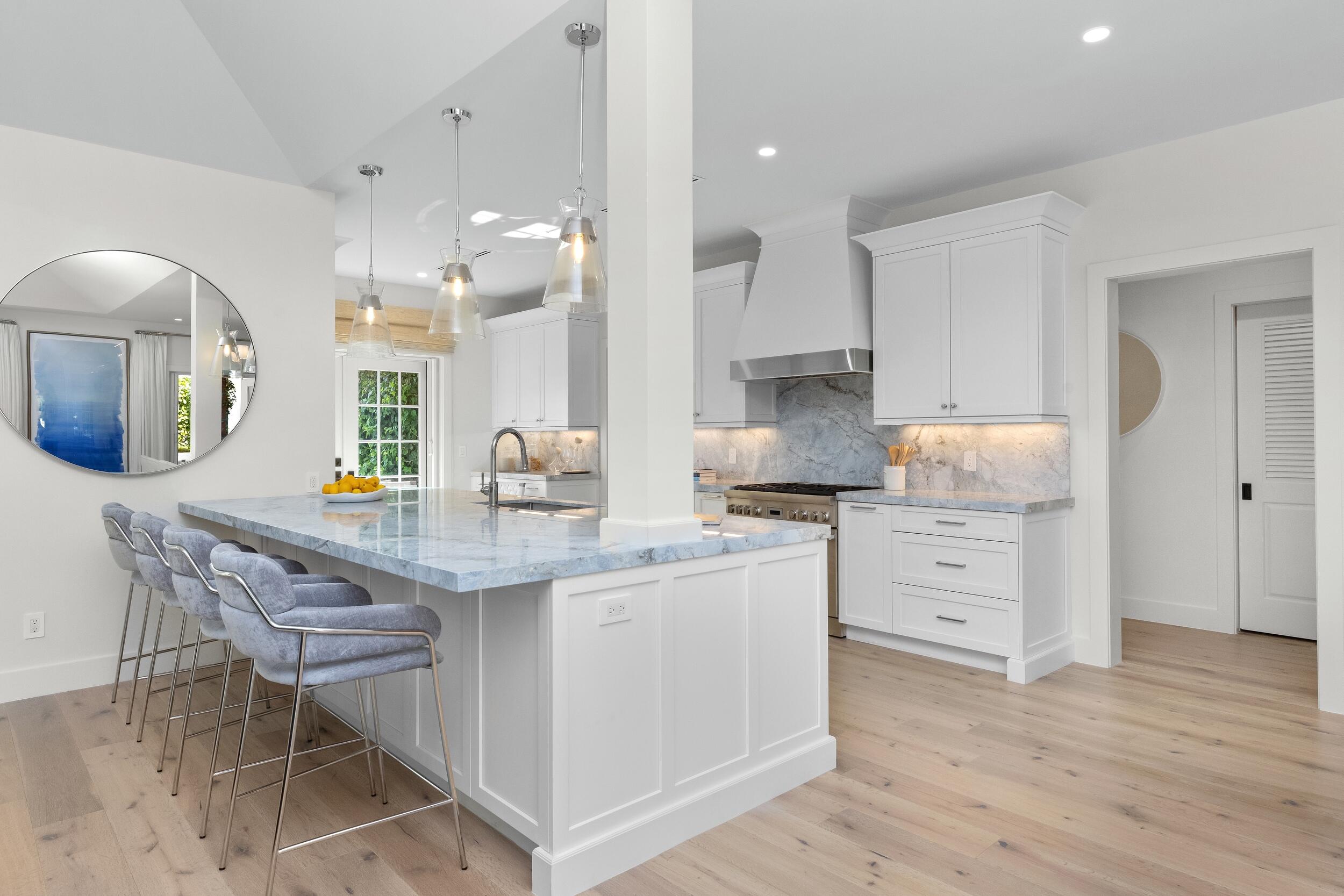 255 Ridgeview Drive