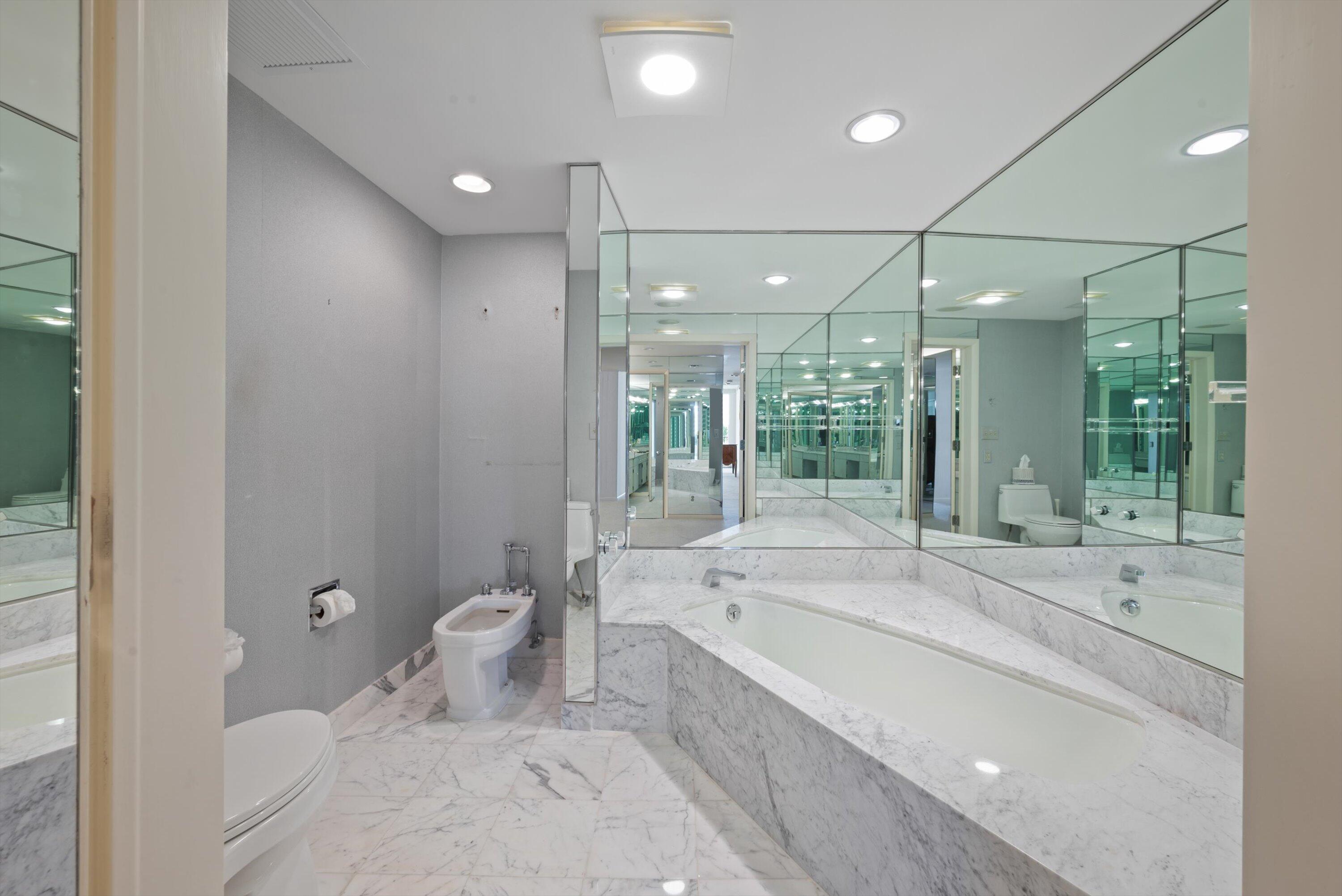 150 N Ocean Boulevard 403