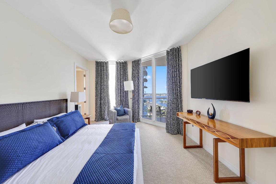 2700 N Ocean Drive 1604a