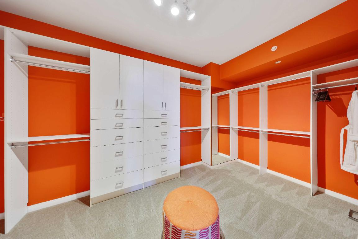 2700 N Ocean Drive 1604a