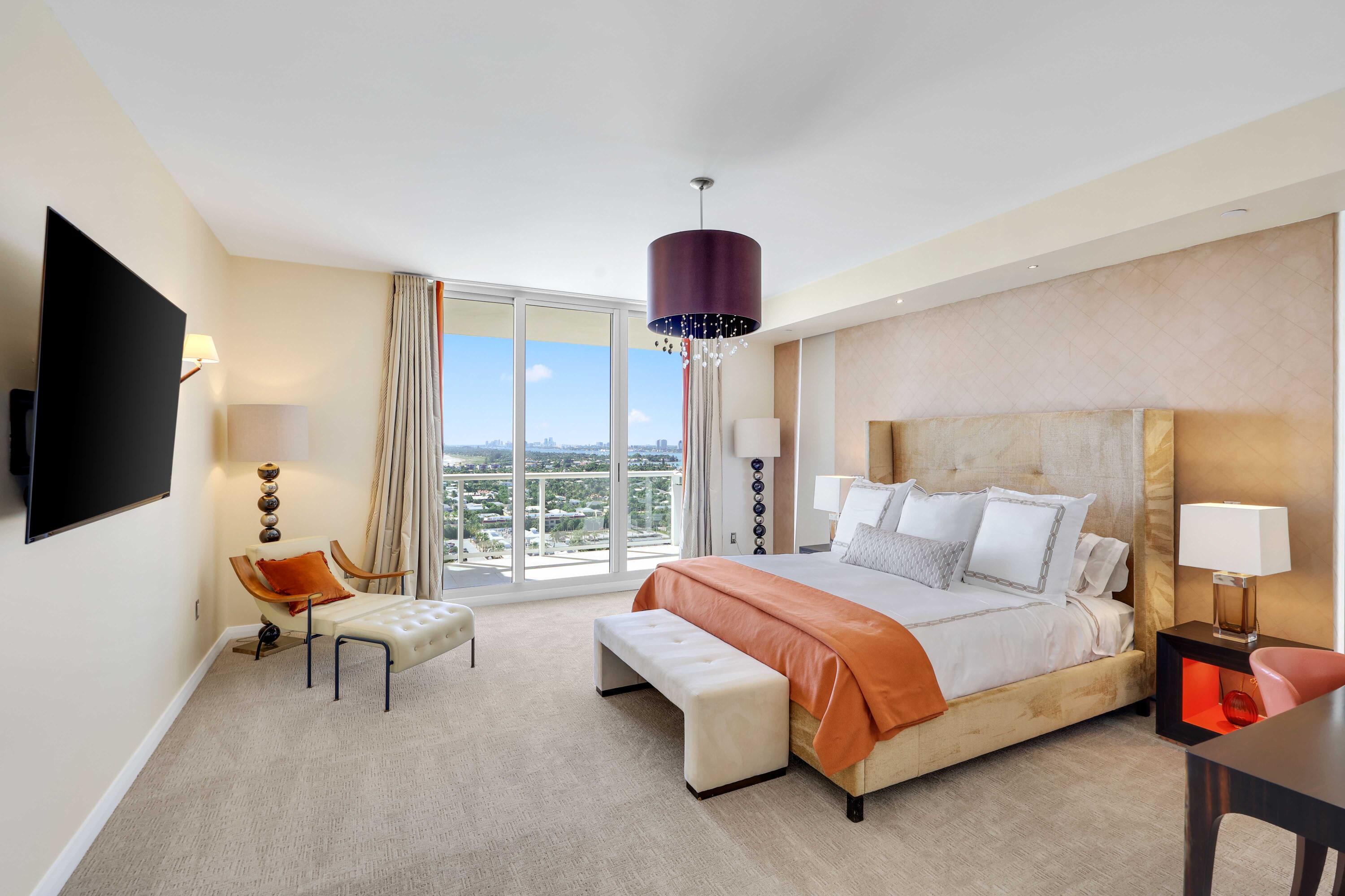 2700 N Ocean Drive 1604a