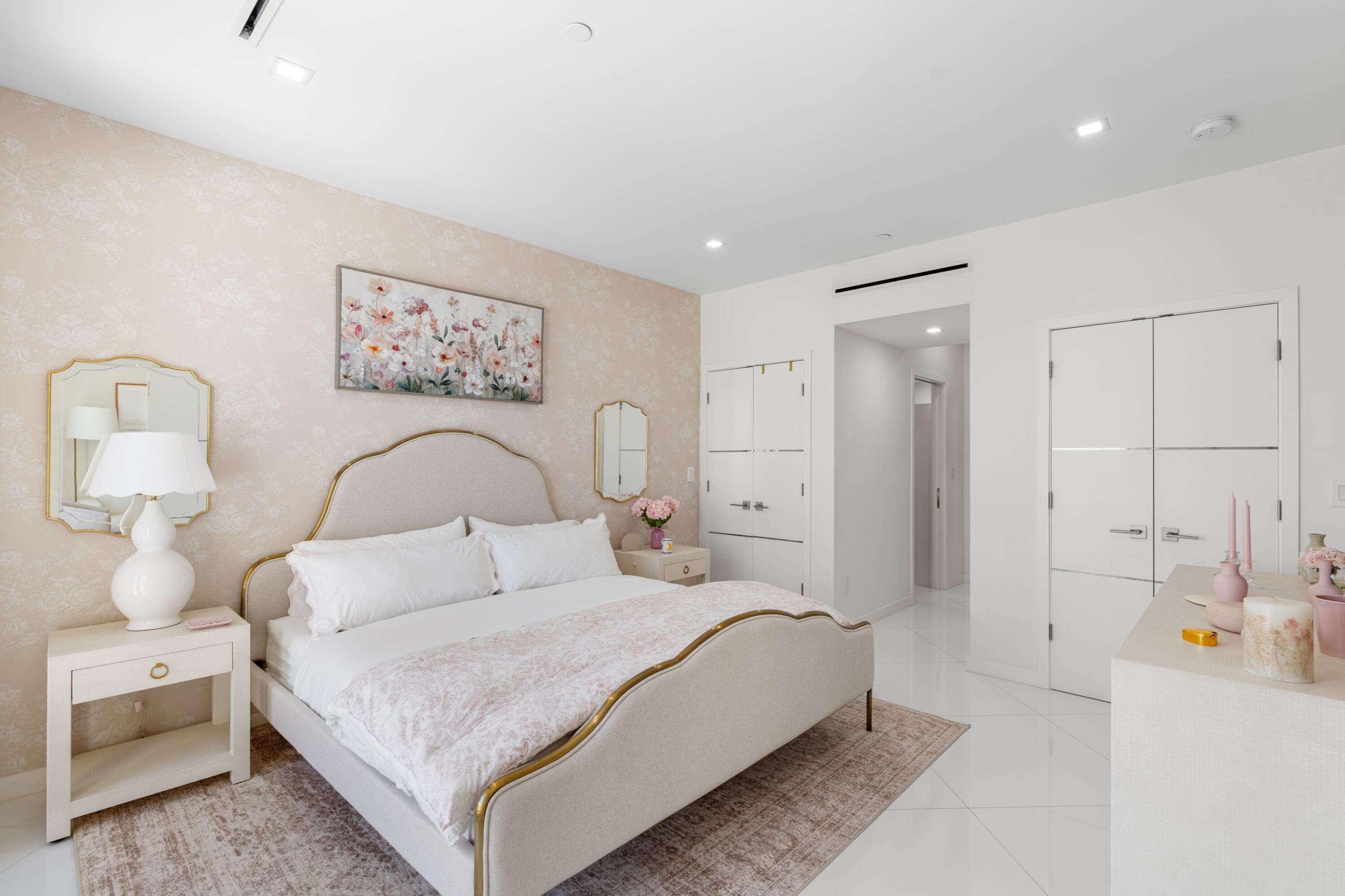 150 Bradley Place 306