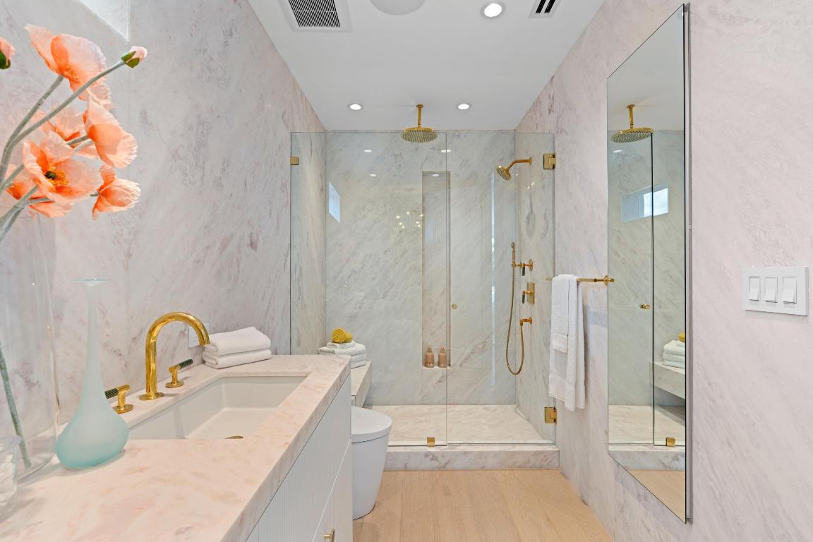 255 Royal Poinciana Way