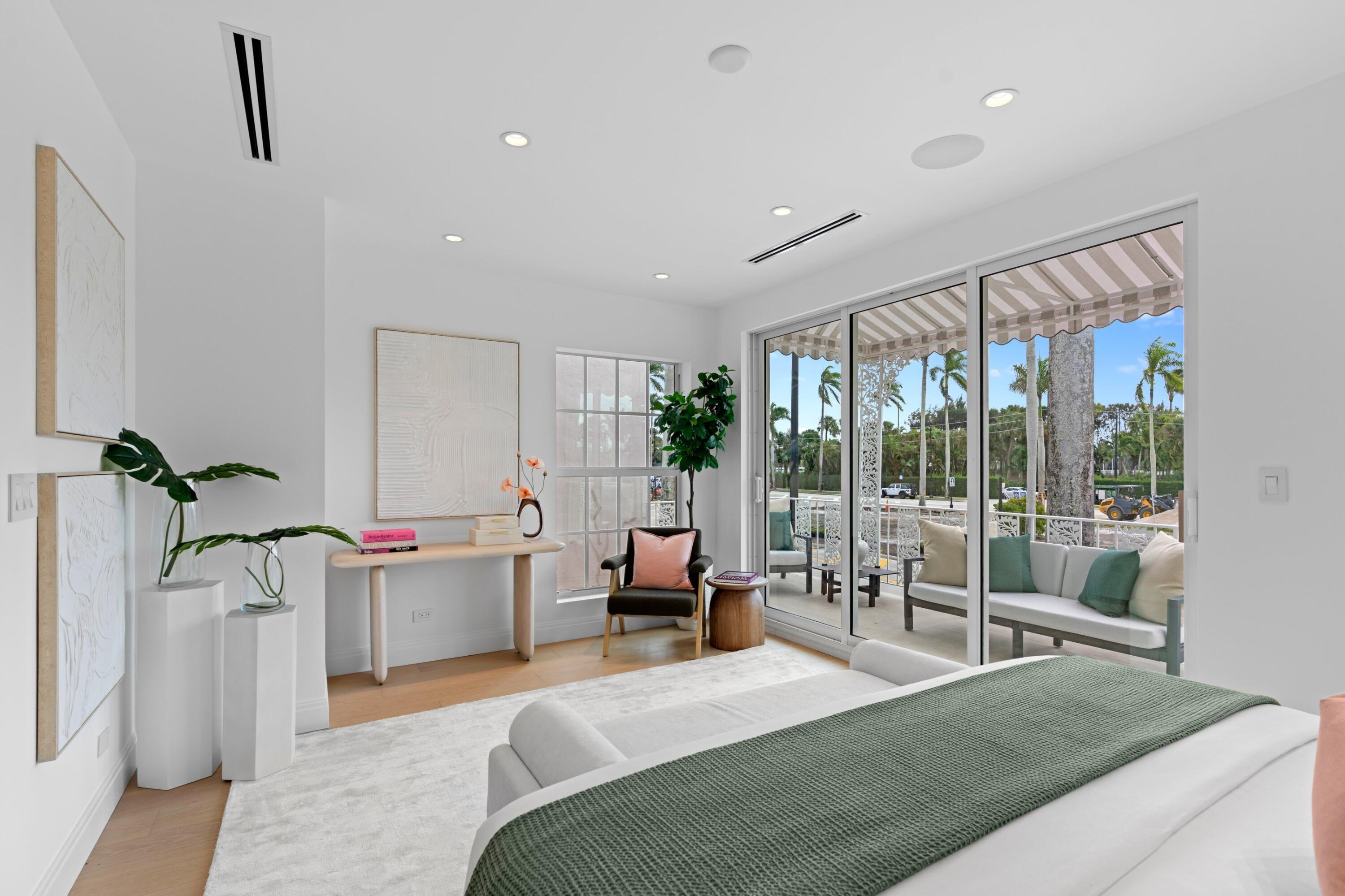 255 Royal Poinciana Way