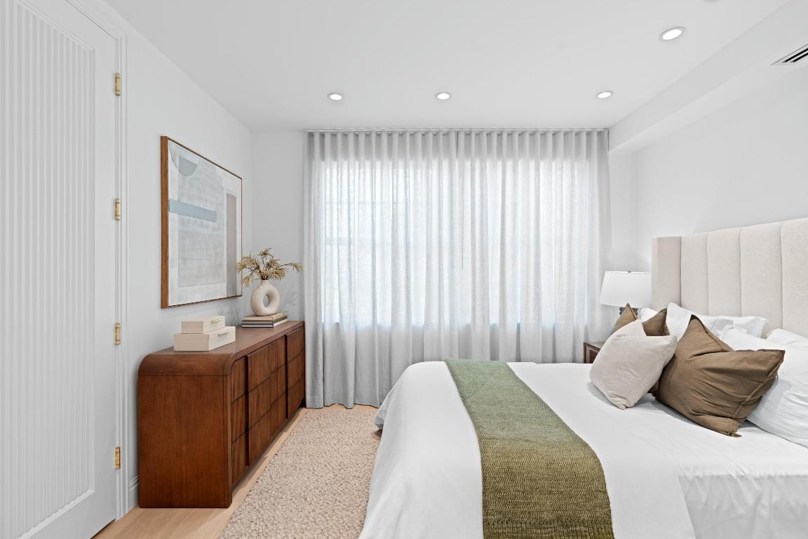 255 Royal Poinciana Way