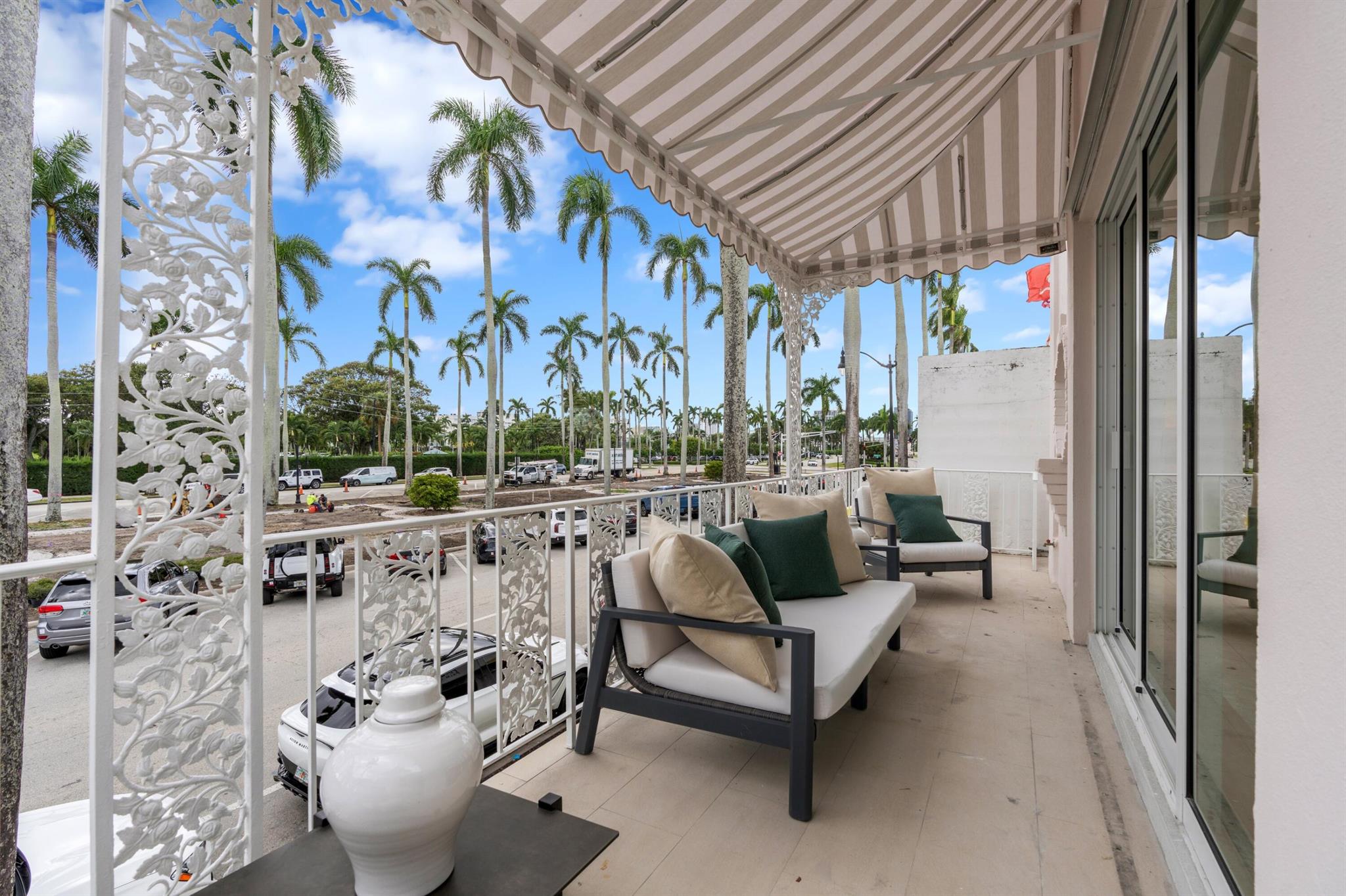 255 Royal Poinciana Way