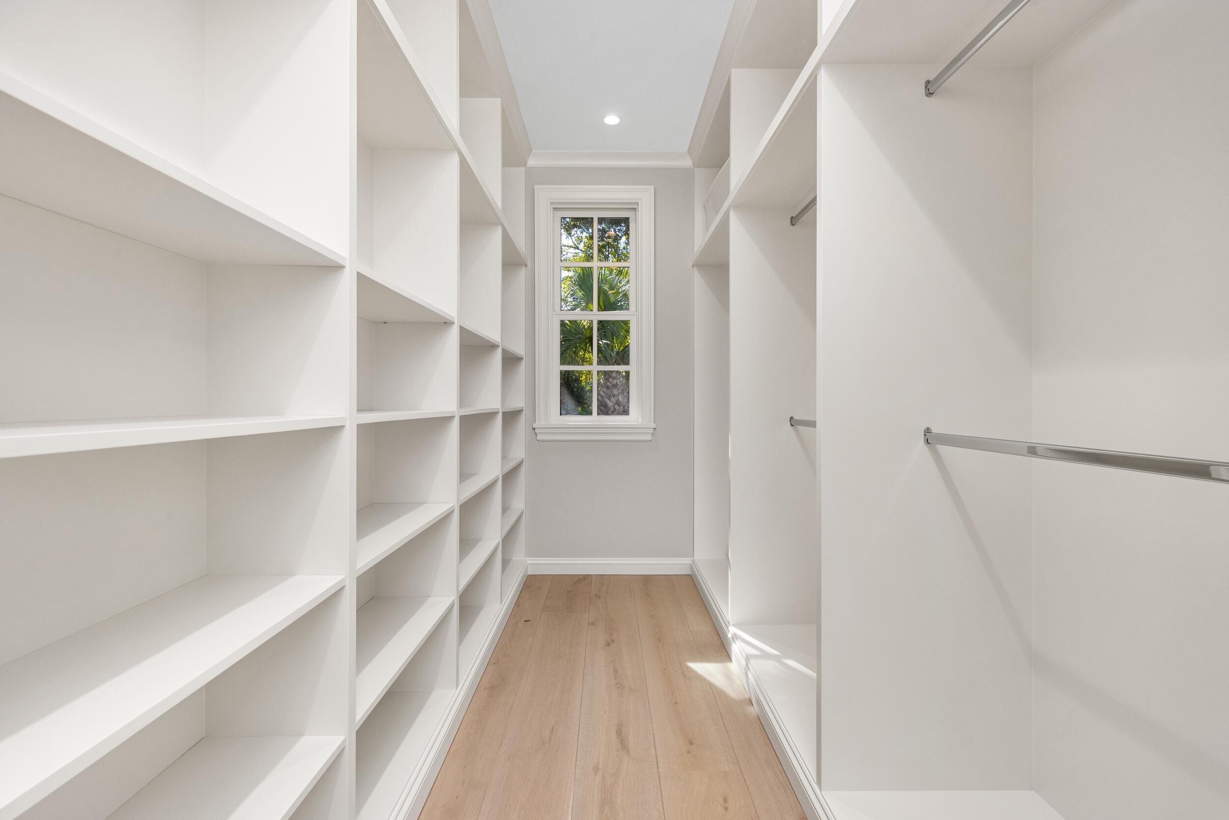 433 Antigua Lane, Palm Beach