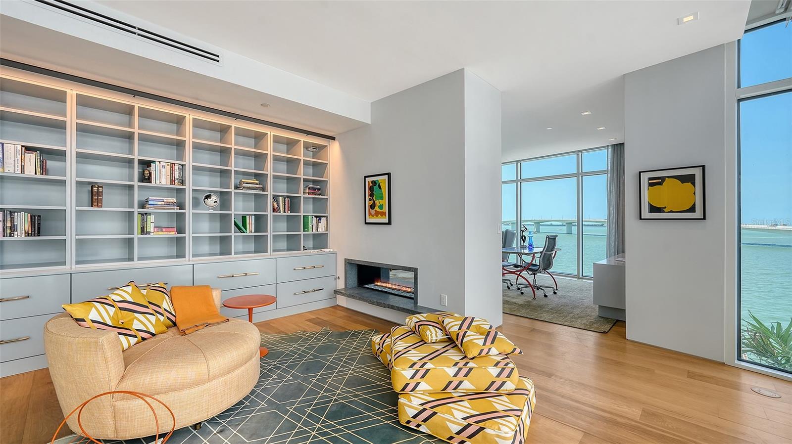 280 GOLDEN GATE PT #400