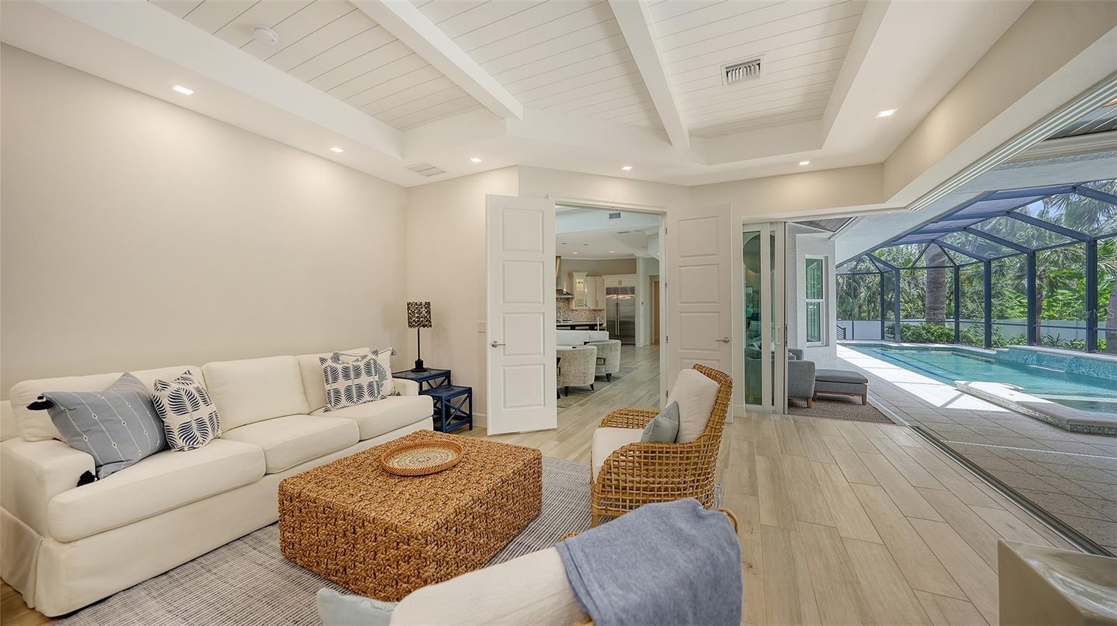 413 PARTRIDGE CIR