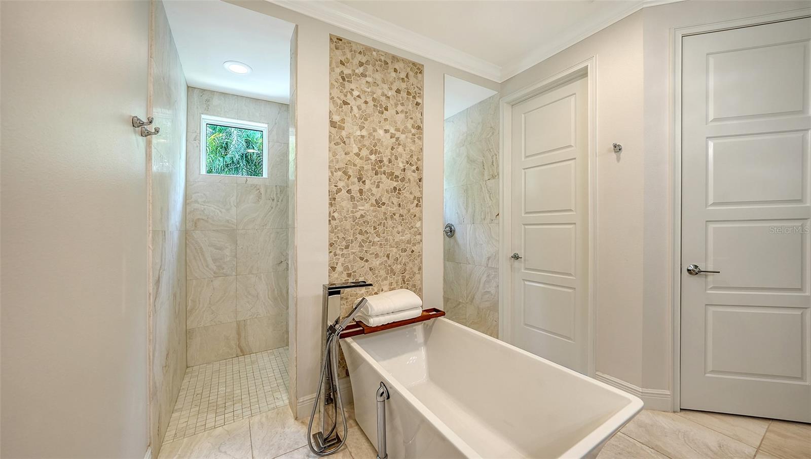 413 PARTRIDGE CIR