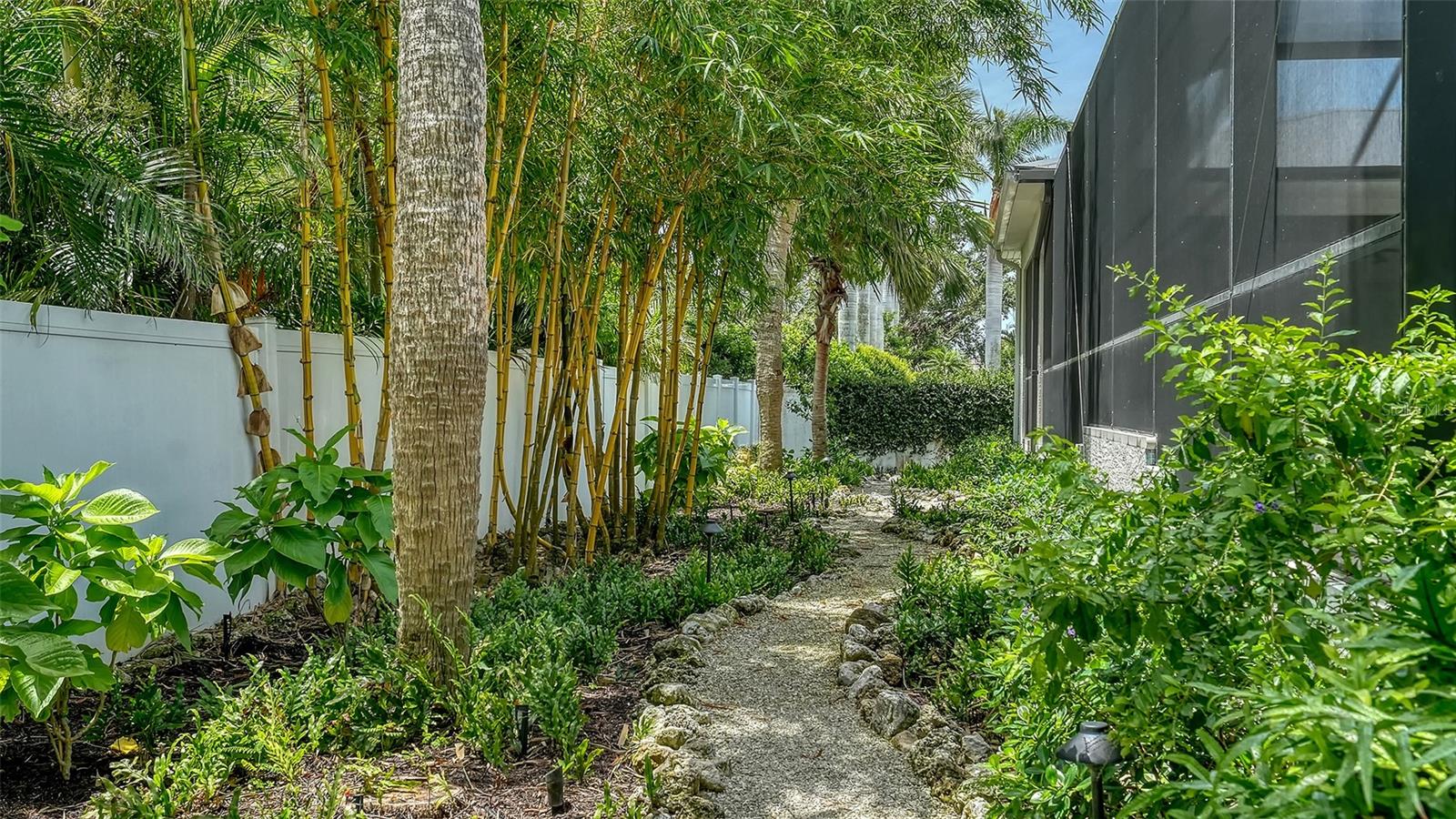 413 PARTRIDGE CIR