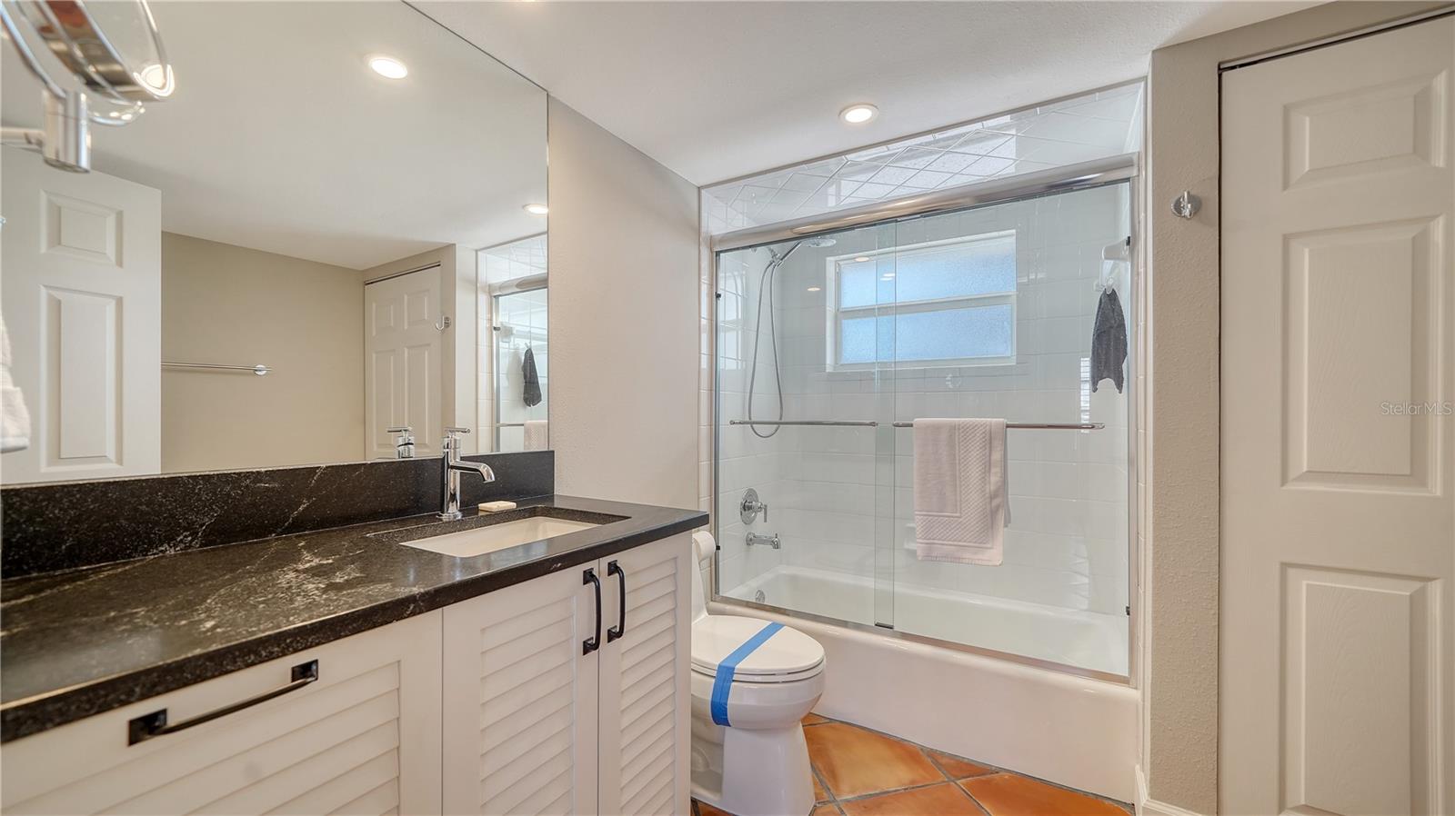 800 BENJAMIN FRANKLIN DR #406