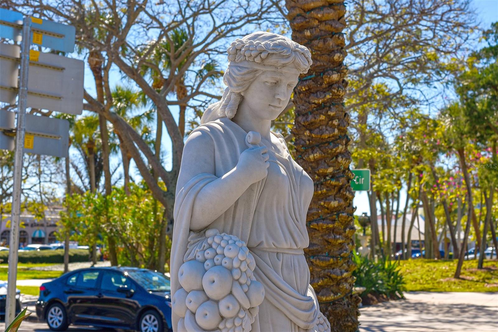 800 BENJAMIN FRANKLIN DR #406