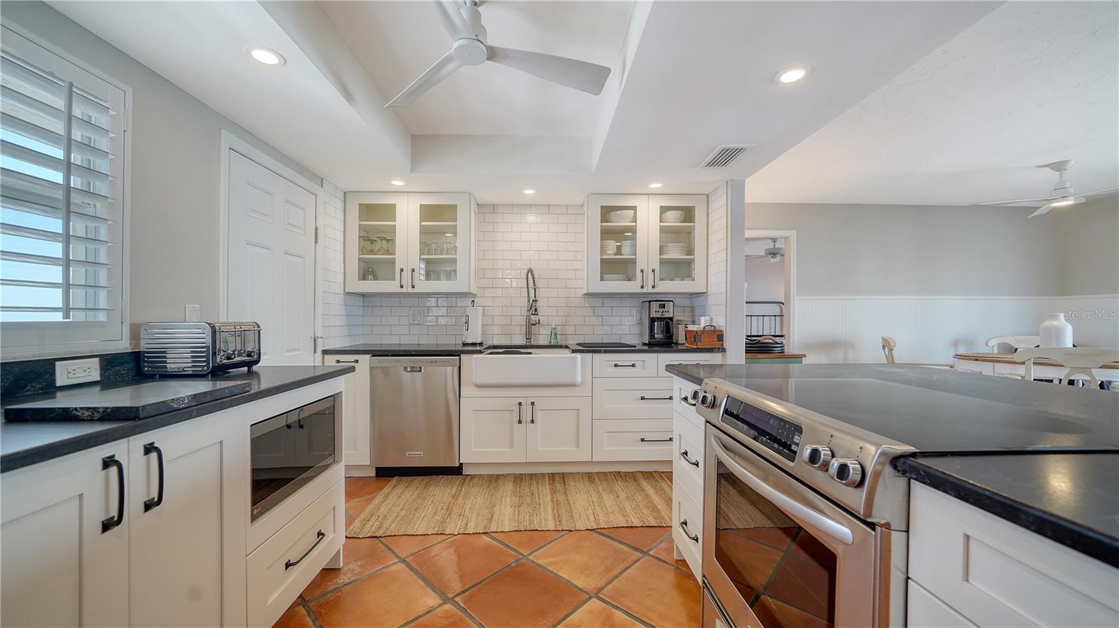 800 BENJAMIN FRANKLIN DR #406