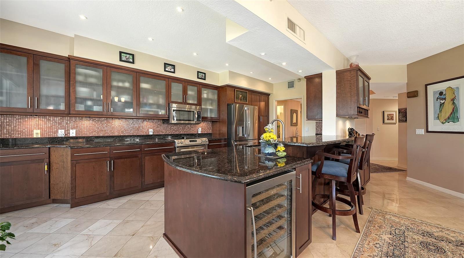 1800 BENJAMIN FRANKLIN DR #B207