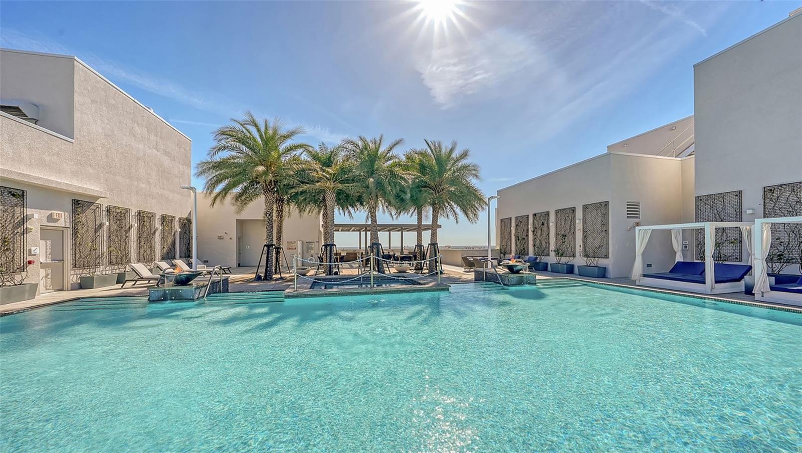 540 N TAMIAMI TRL #701