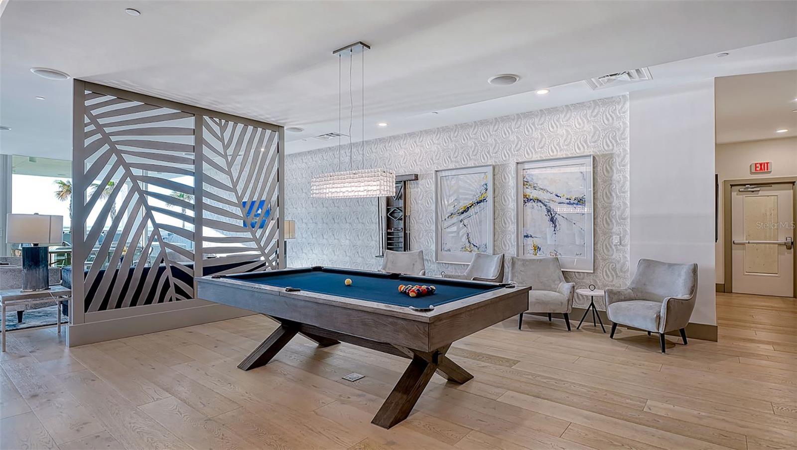 540 N TAMIAMI TRL #701