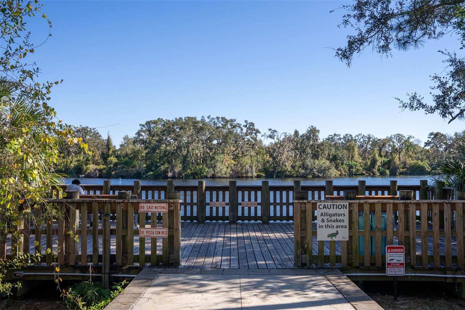 8023 DESOTO WOODS DR