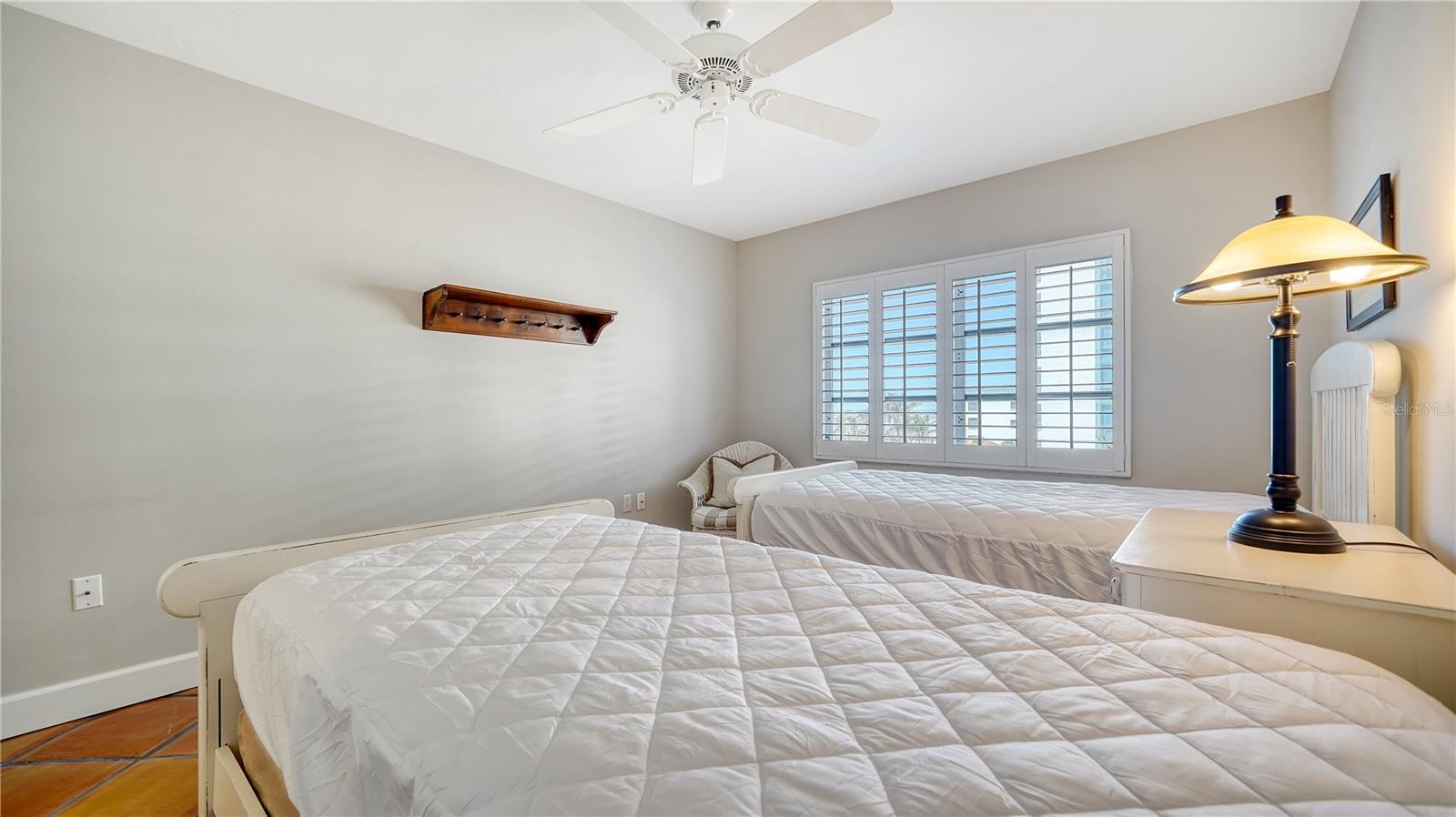800 BENJAMIN FRANKLIN DR #406