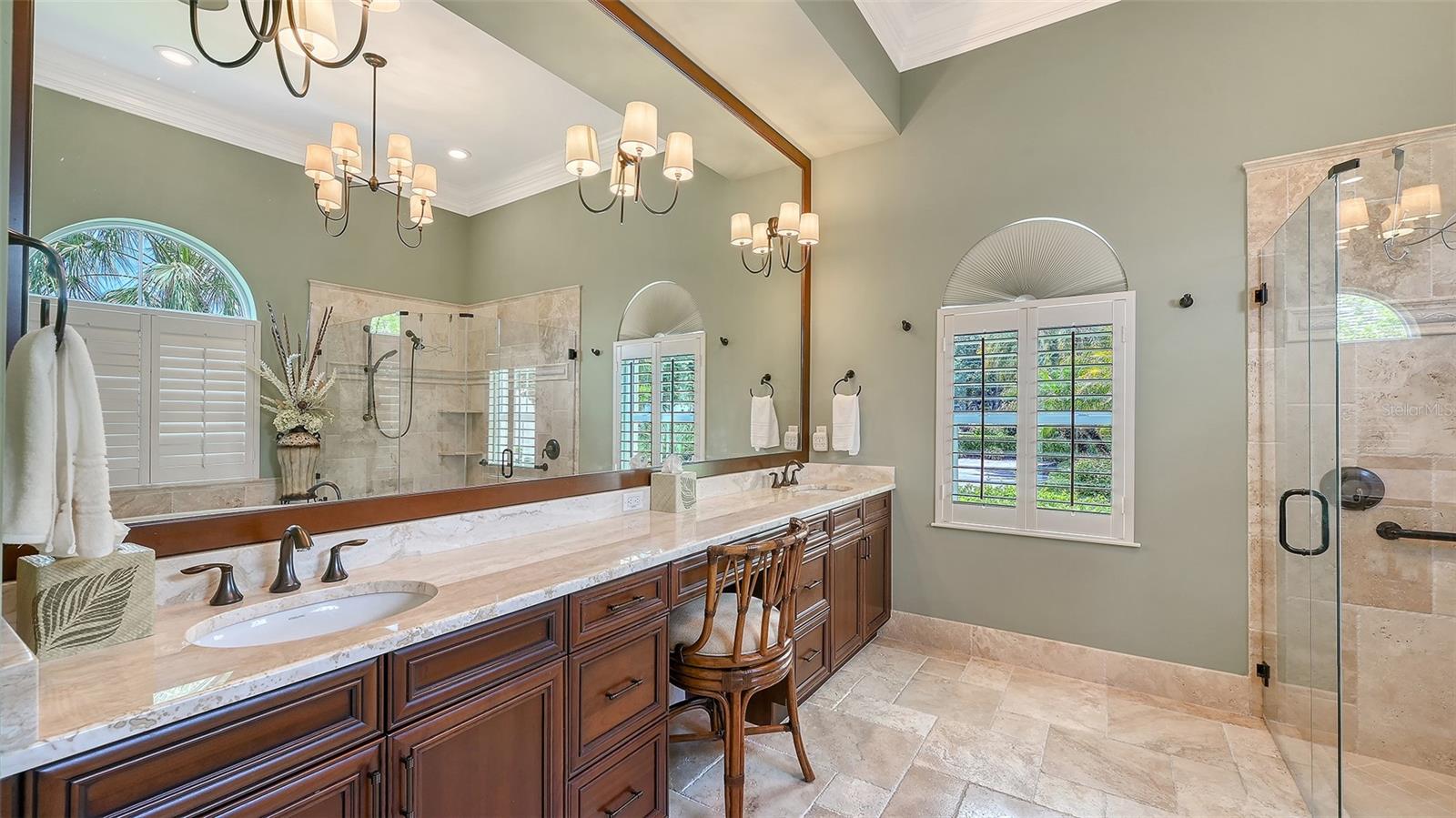 3331 FOUNDERS CLUB DR