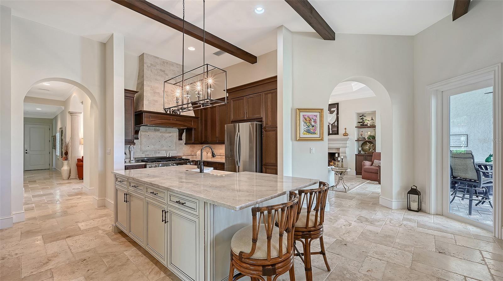 3331 FOUNDERS CLUB DR
