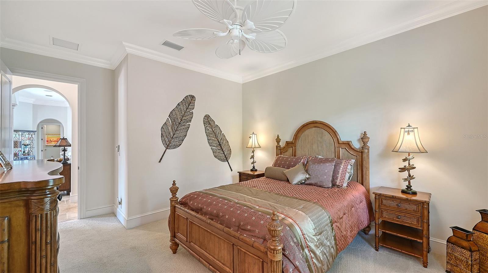 3331 FOUNDERS CLUB DR