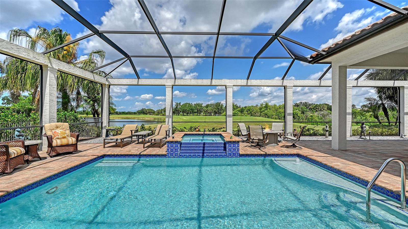 3331 FOUNDERS CLUB DR