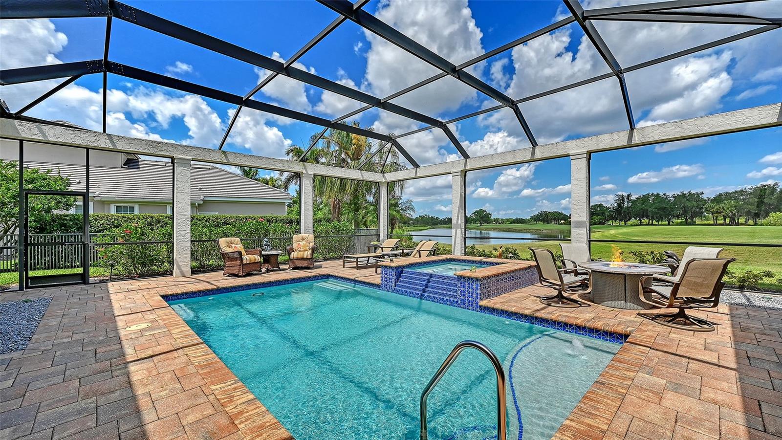 3331 FOUNDERS CLUB DR