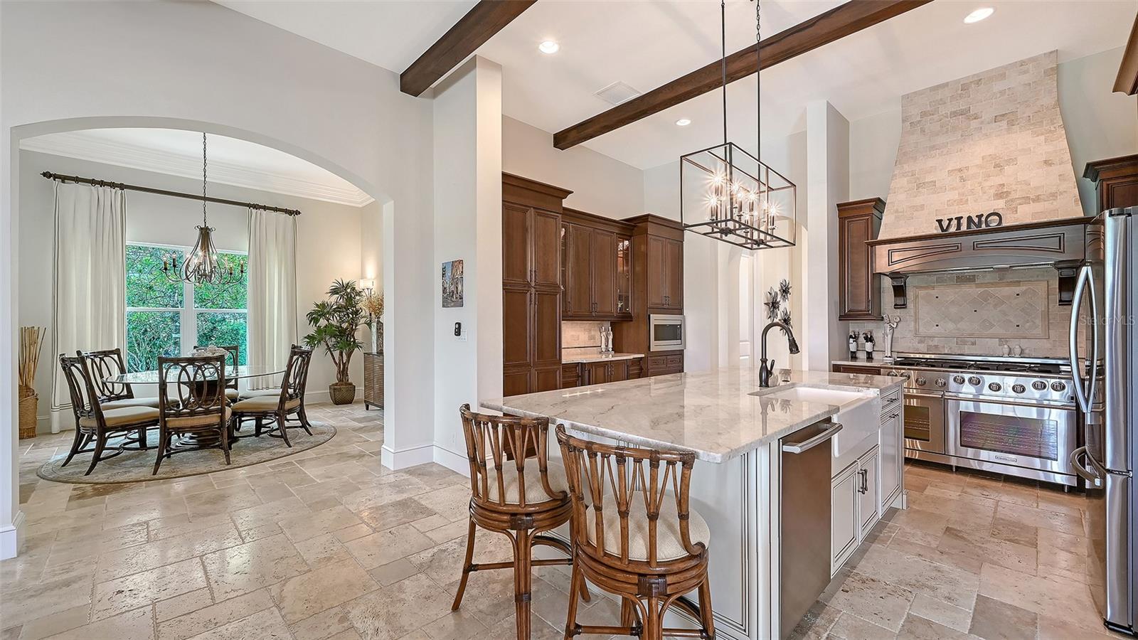 3331 FOUNDERS CLUB DR