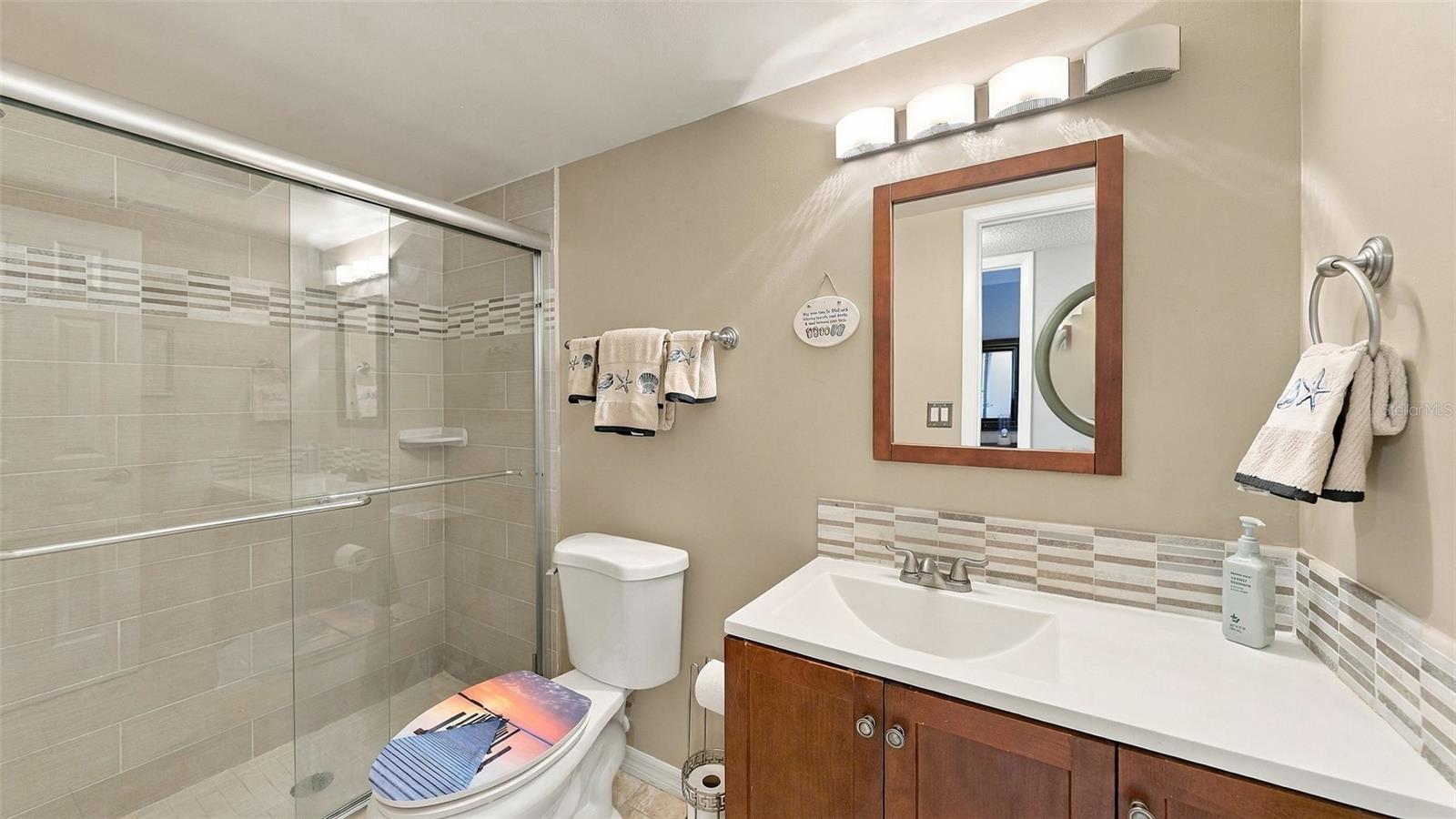 1622 STICKNEY POINT RD #22-102
