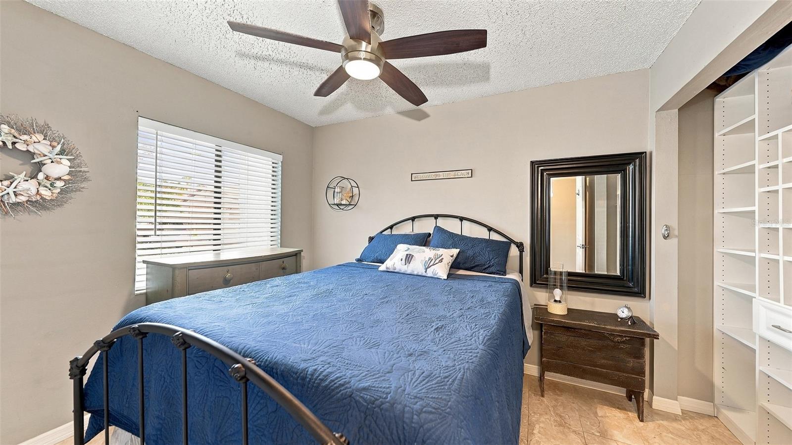1622 STICKNEY POINT RD #22-102