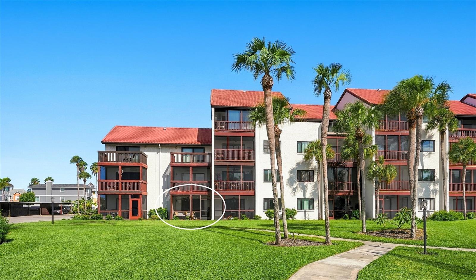 1622 STICKNEY POINT RD #22-102