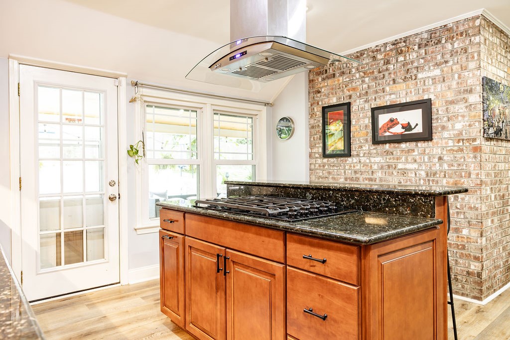 901 CHEROKEE ROAD