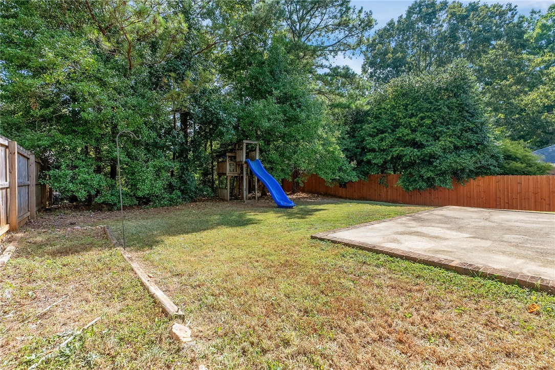 370 BUTTERNUT DRIVE