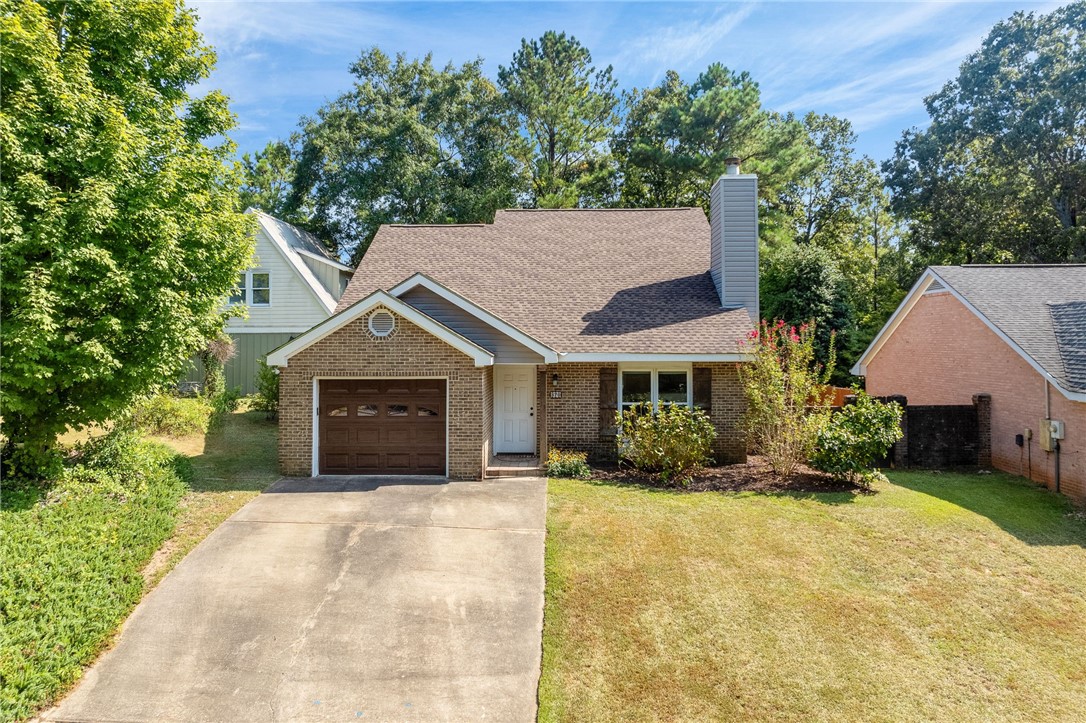 370 BUTTERNUT DRIVE