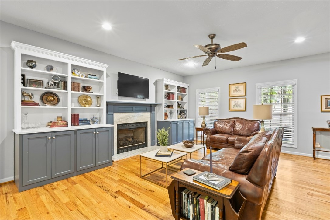 2159 CANARY DRIVE