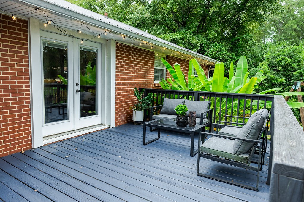 1403 PINEDALE DRIVE
