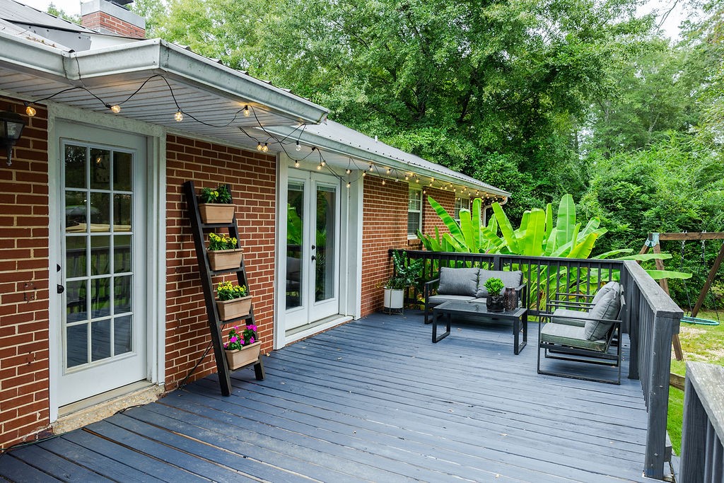 1403 PINEDALE DRIVE