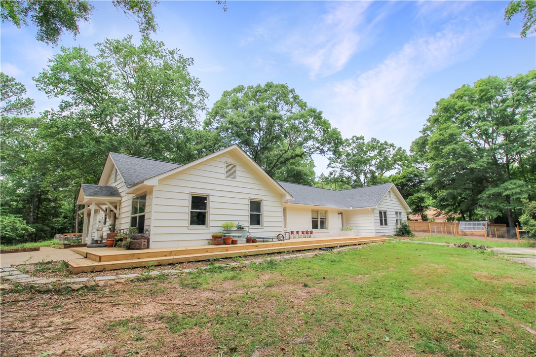 2132 CANARY DRIVE