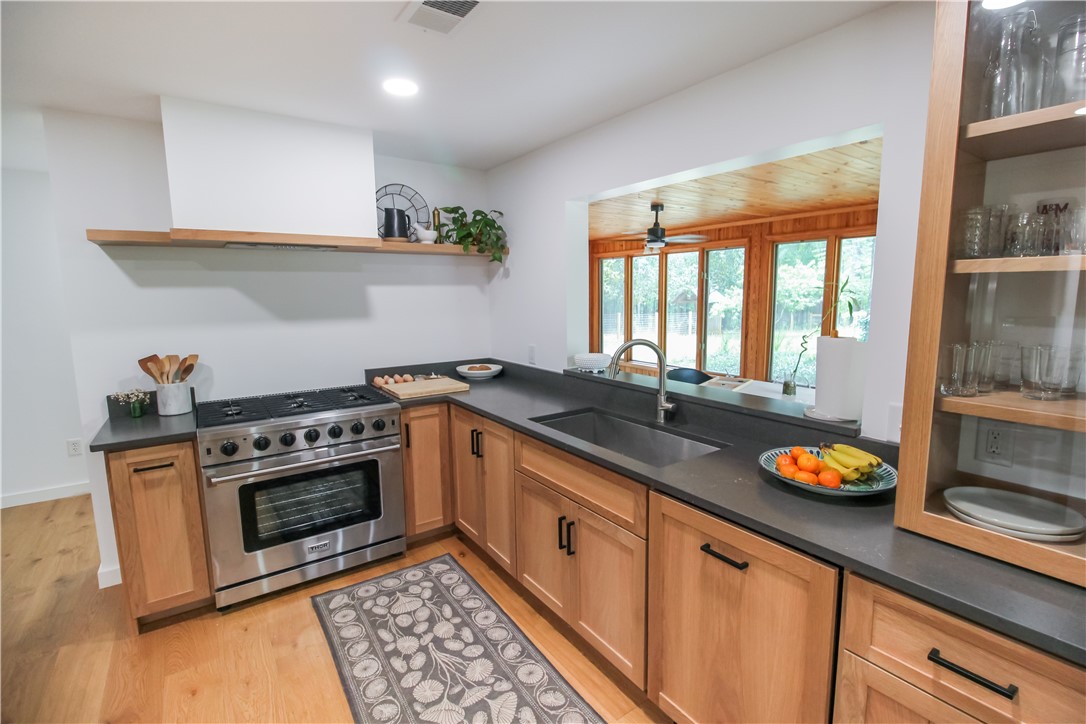 2132 CANARY DRIVE