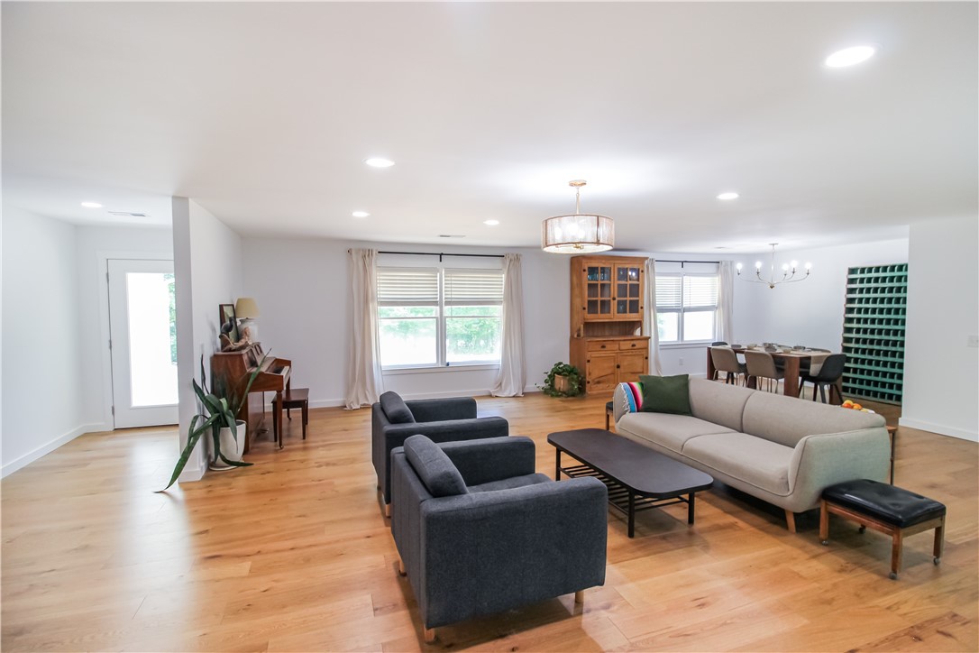 2132 CANARY DRIVE