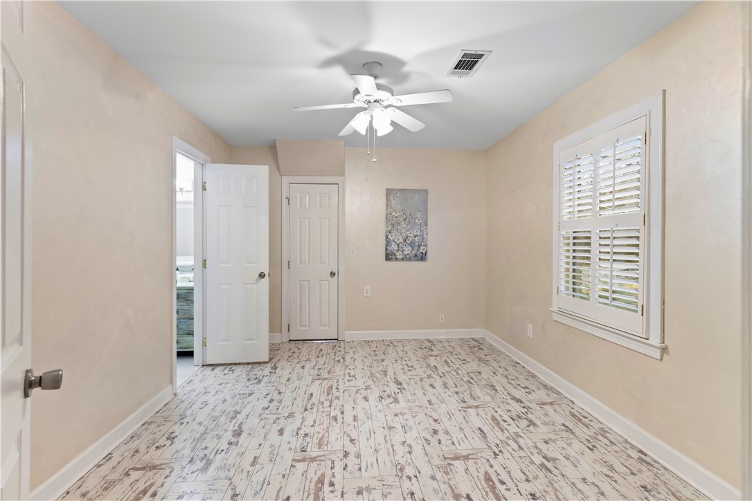 611 BURKE PLACE