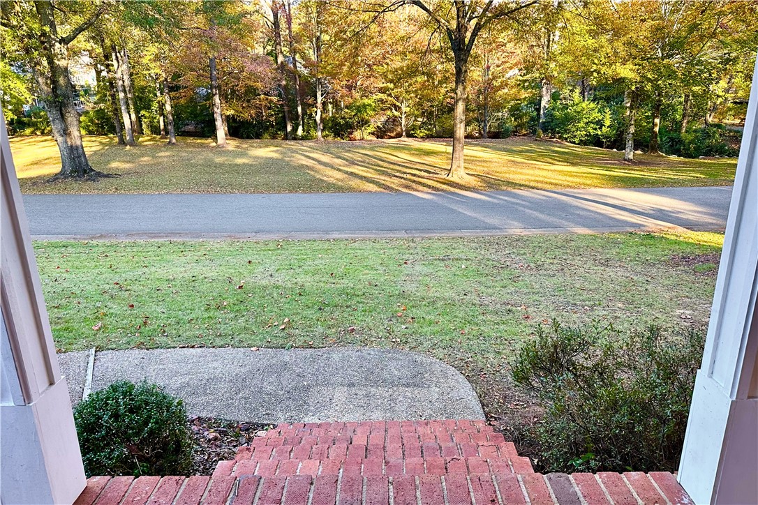 611 BURKE PLACE