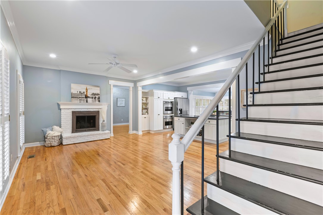 611 BURKE PLACE