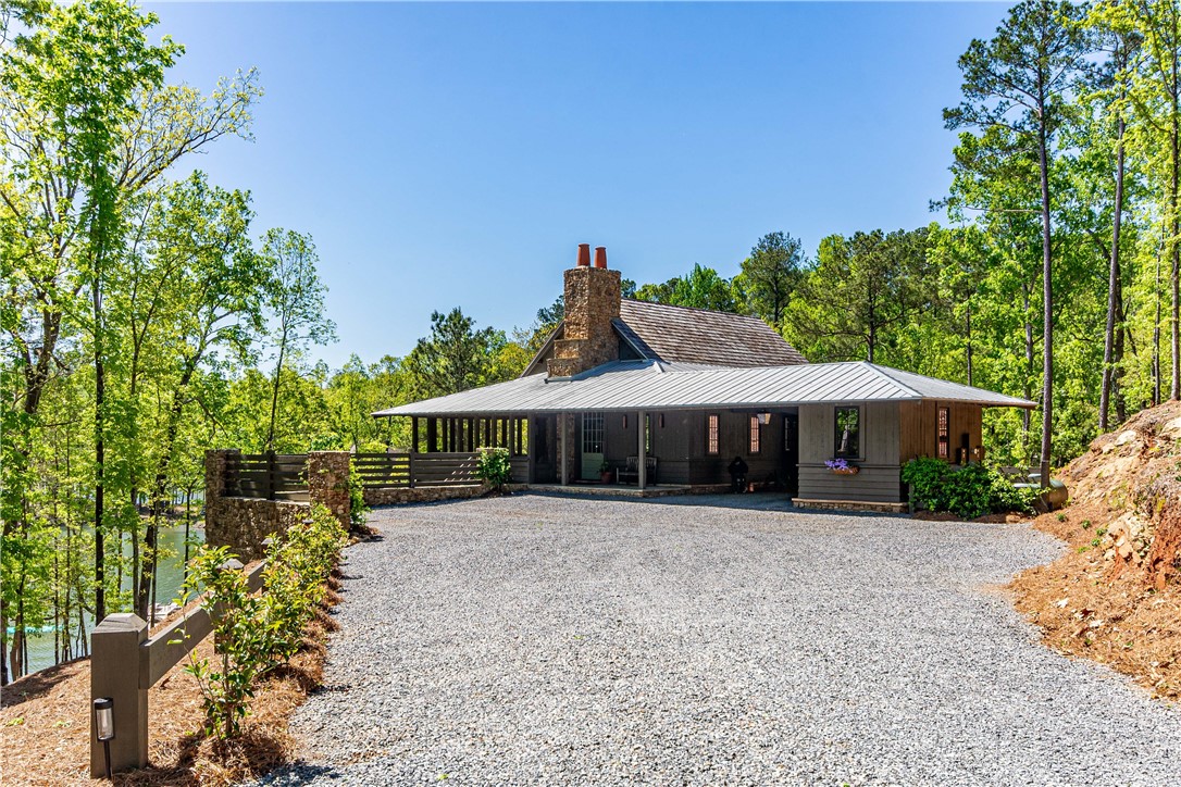 156 KENNEBEC WAY