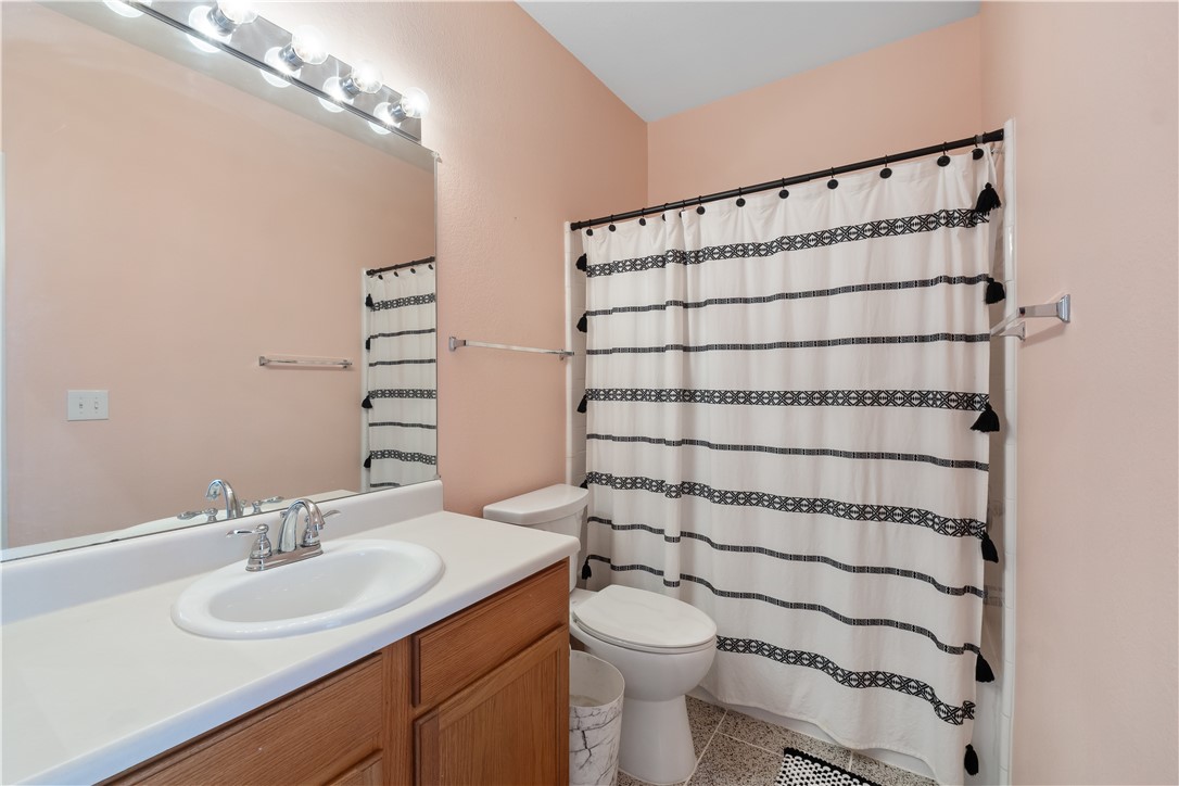 447 W LONGLEAF DRIVE 1201