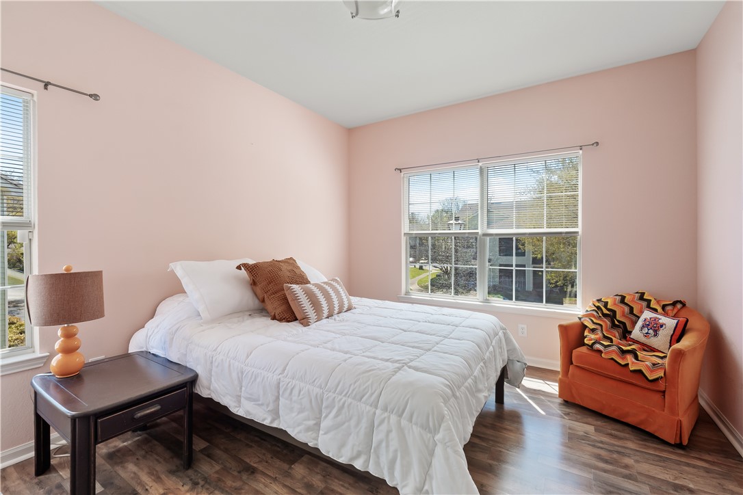 447 W LONGLEAF DRIVE 1201