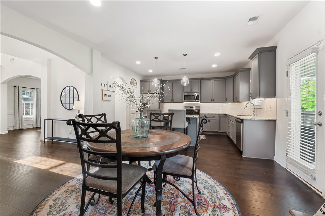 2650 DUNKIRK CIRCLE