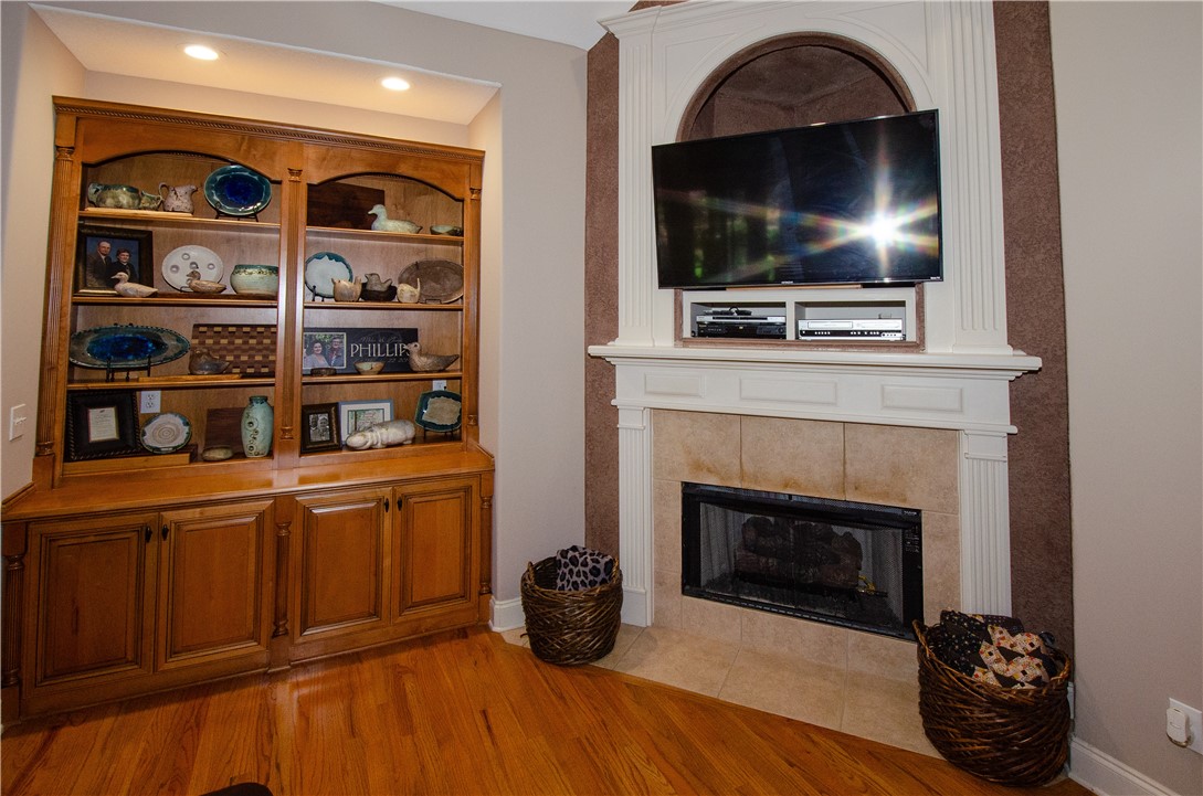 2209 MOUNT VERNON LANE